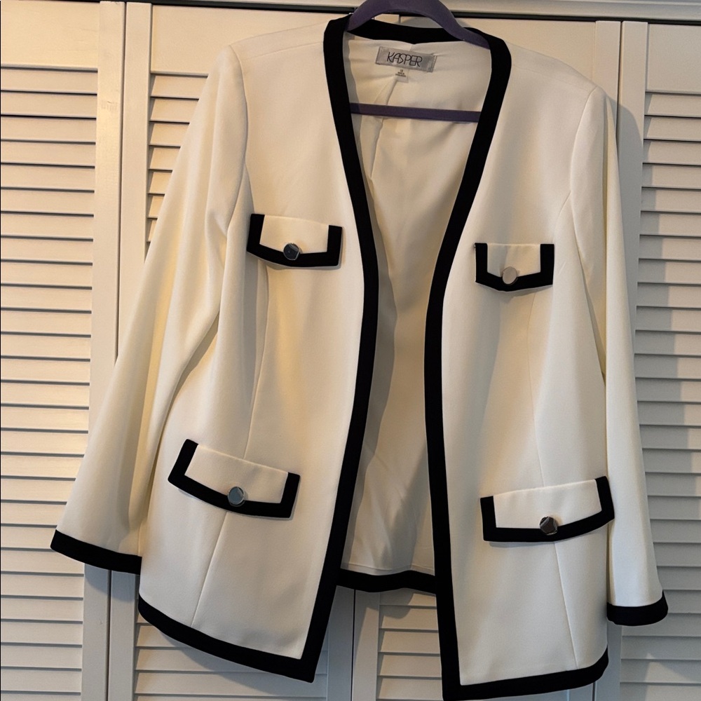 Kasper White and Black Blazer